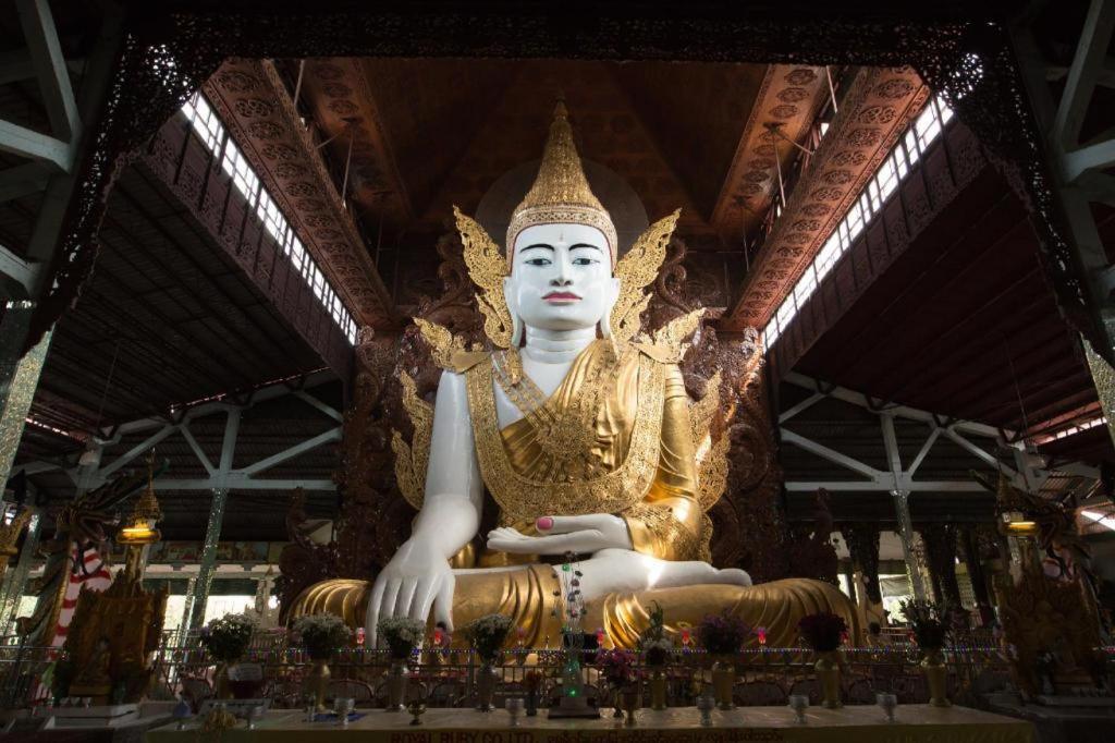 Myanmar Sports Hotel Yangon Dış mekan fotoğraf