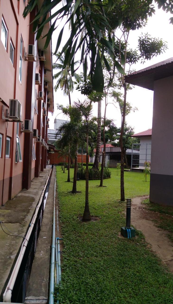 Myanmar Sports Hotel Yangon Dış mekan fotoğraf